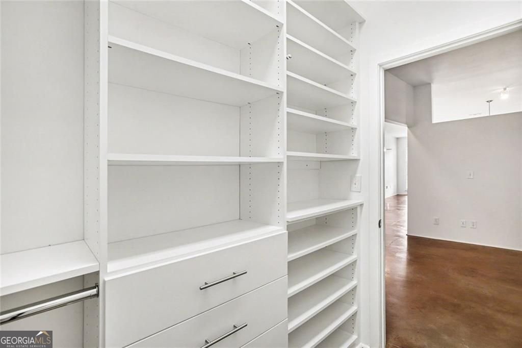 560 Dutch Valley Road Atlanta - Photo 16