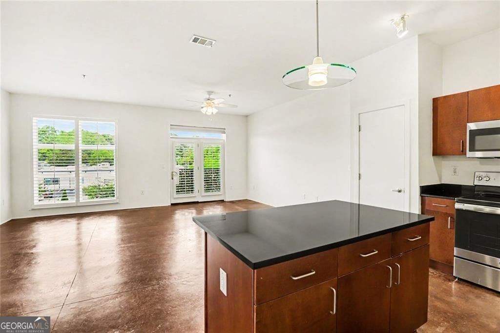 560 Dutch Valley Road Atlanta - Photo 9