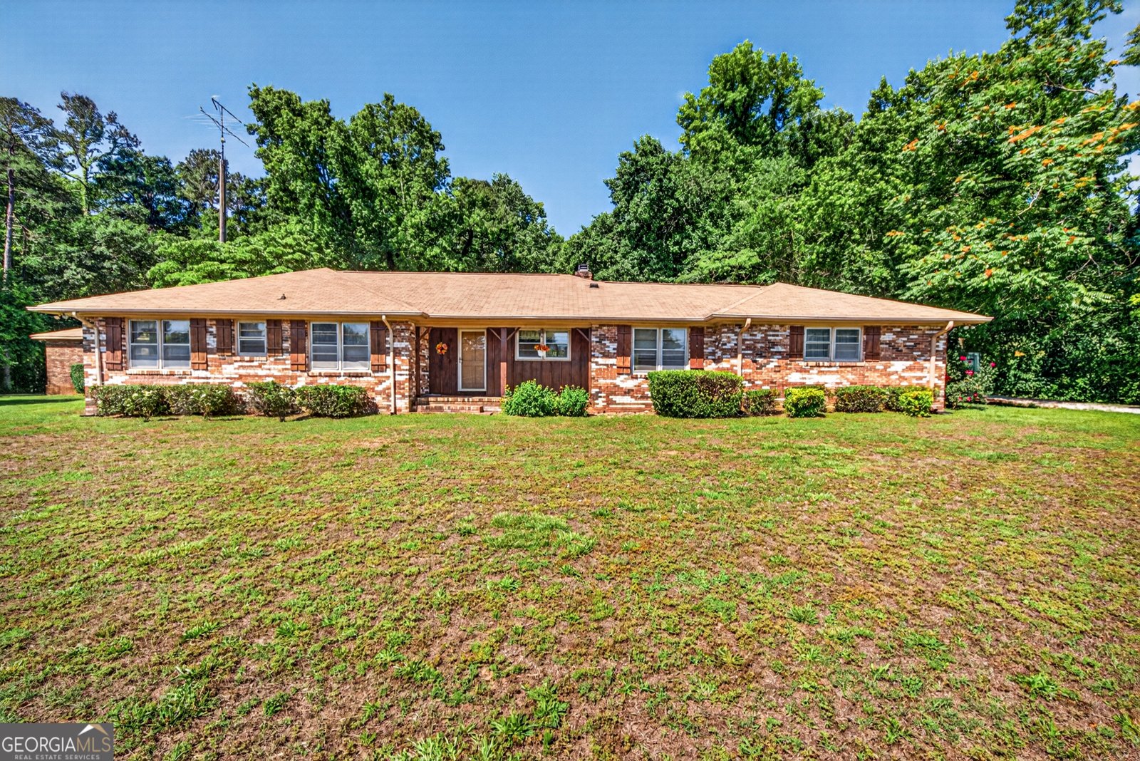 1058 Highway 332 Pendergrass - main photo