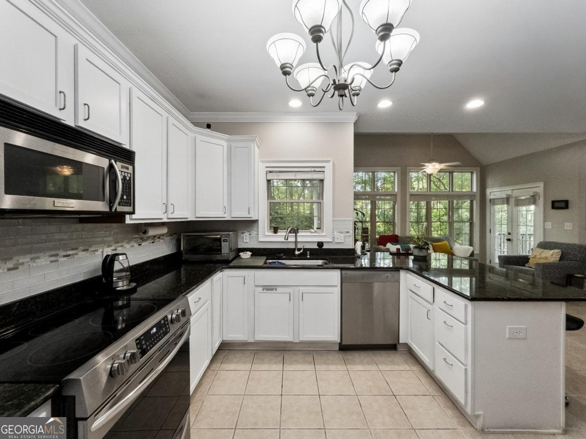 105 Telfair Court Athens - Photo 11