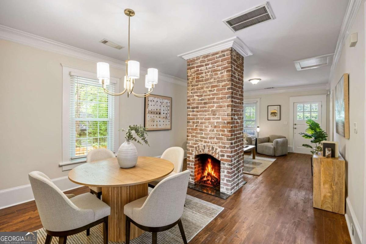 2469 Forrest Avenue Atlanta - Photo 9