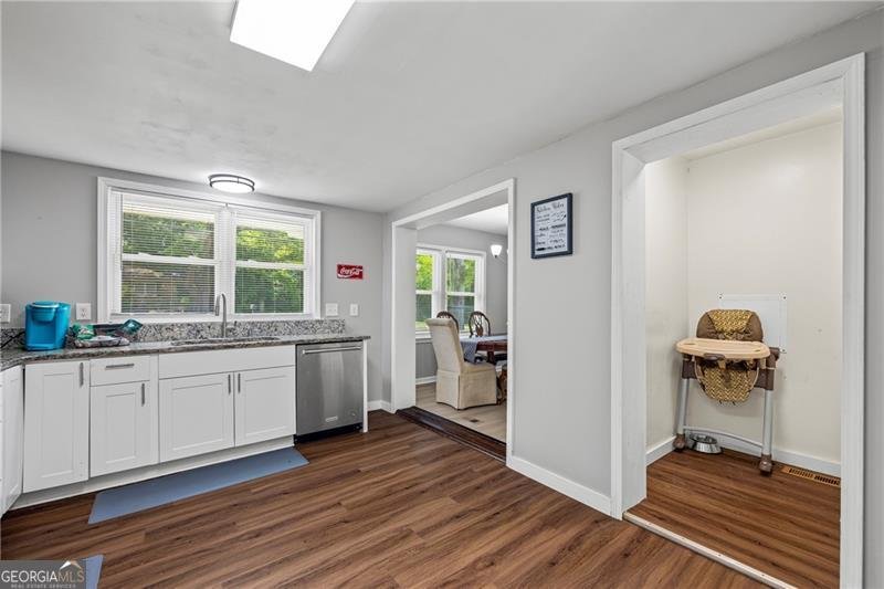 1314 Hidden Circle Drive Sugar Hill - Photo 15