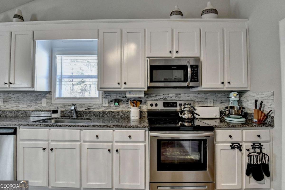204 Lynn  Rd Road Bethlehem - Photo 13