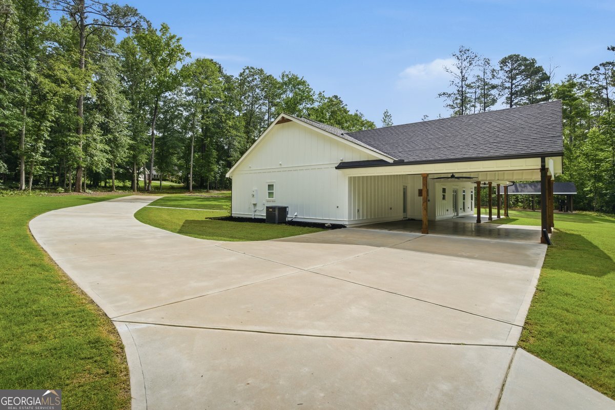 1764 Highway 212 Conyers - Photo 11