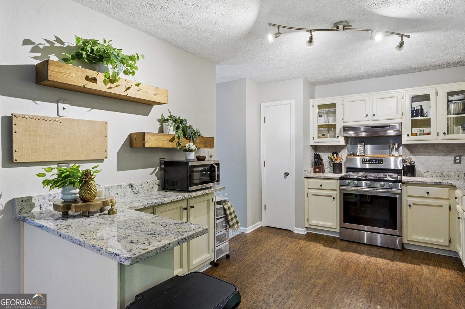 696 Cades Cove Court Austell - Photo 22