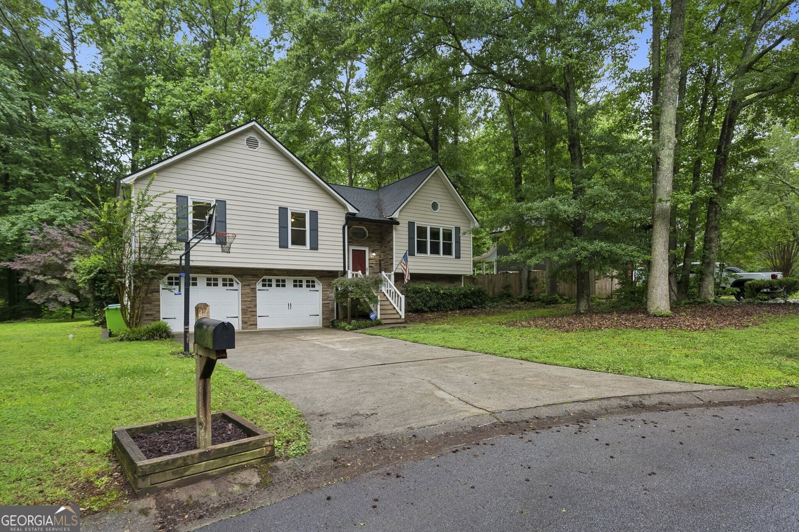 696 Cades Cove Court Austell - Photo 9
