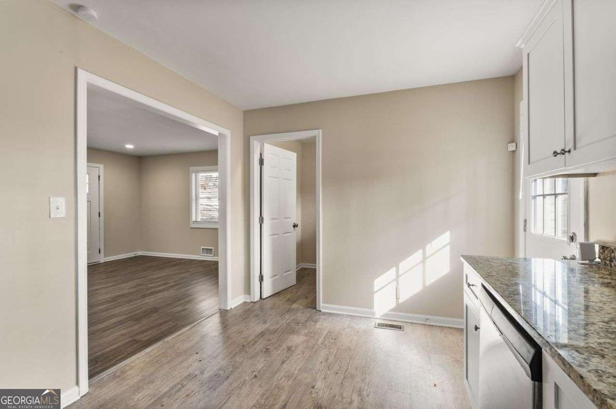 3645 Larkspur Terrace Decatur - Photo 11