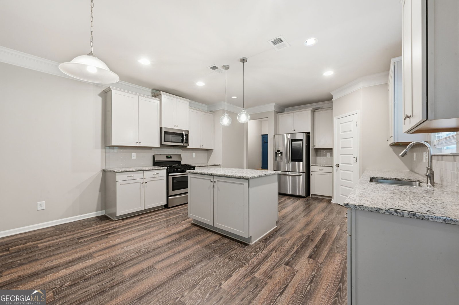 212 Woodford Drive Canton - Photo 15