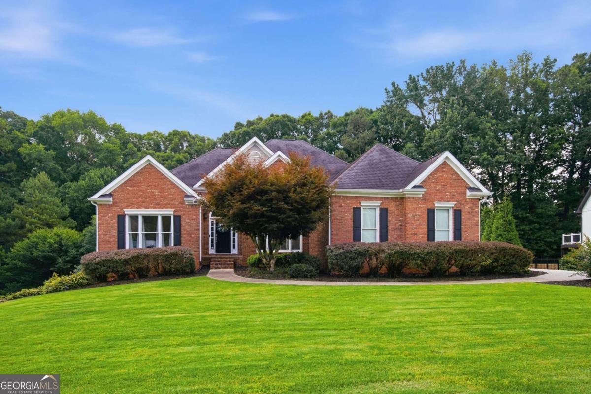 1825 Country Crest Way Dacula - main photo