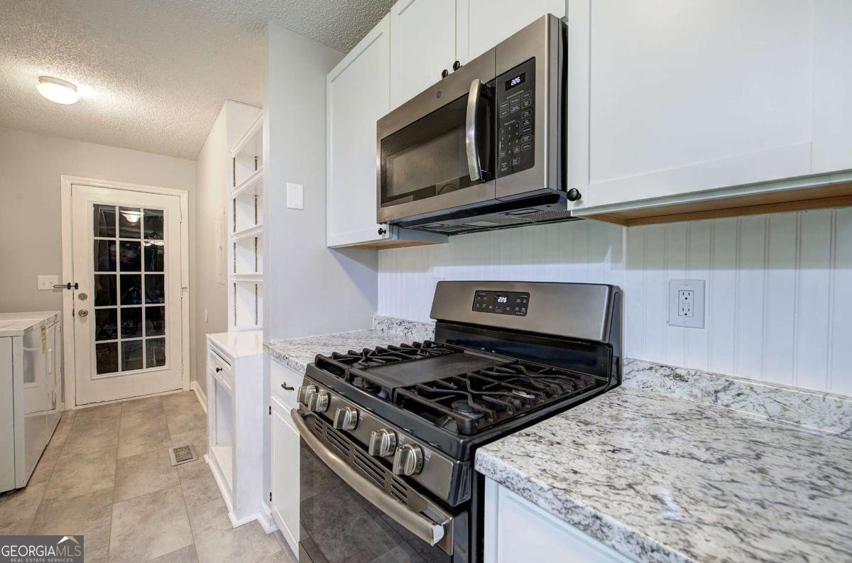 427 Jewell Cole Road Hiram - Photo 14