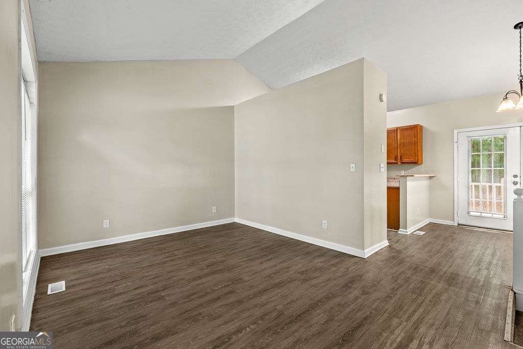 118 Black Oak Court Stockbridge - Photo 11