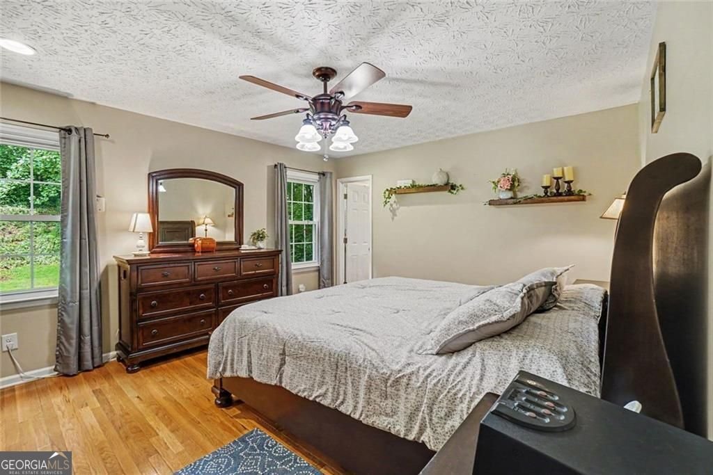 331 Creekbend Drive Woodstock - Photo 12