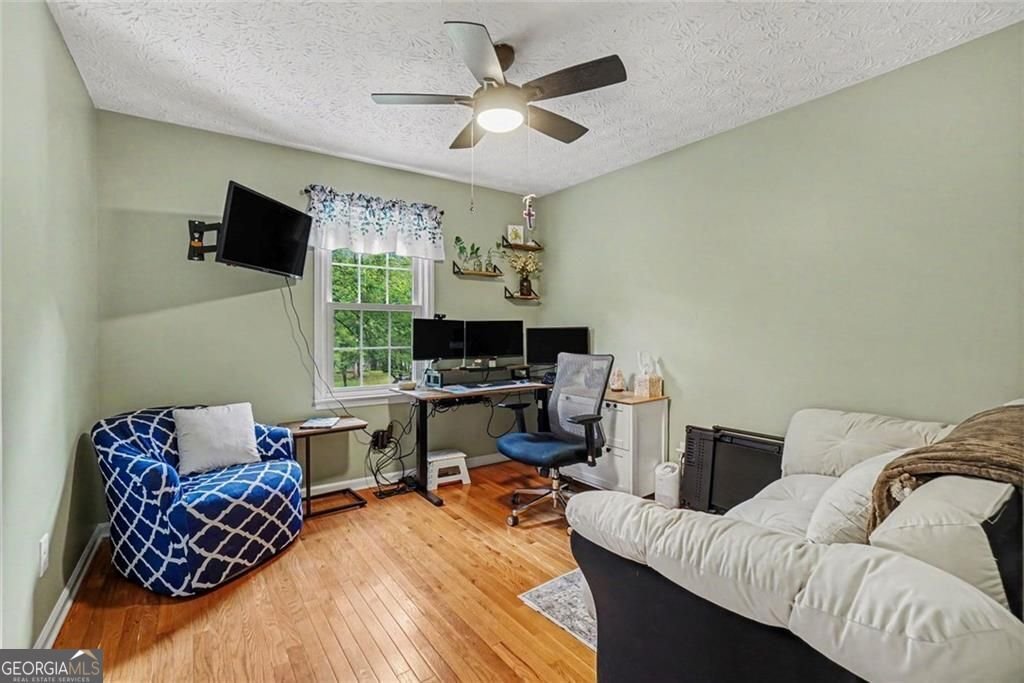 331 Creekbend Drive Woodstock - Photo 14