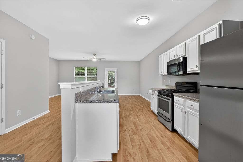 1505 Ashbrooke Trace Stone Mountain - Photo 6