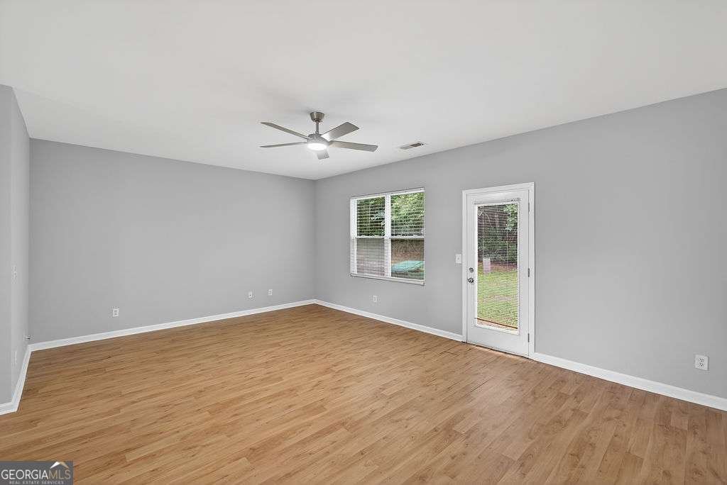 1505 Ashbrooke Trace Stone Mountain - Photo 9