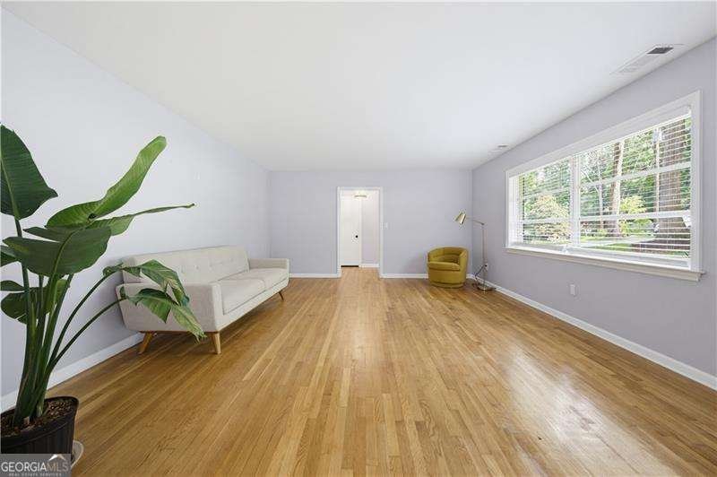 2150 Azalea Circle Decatur - Photo 6
