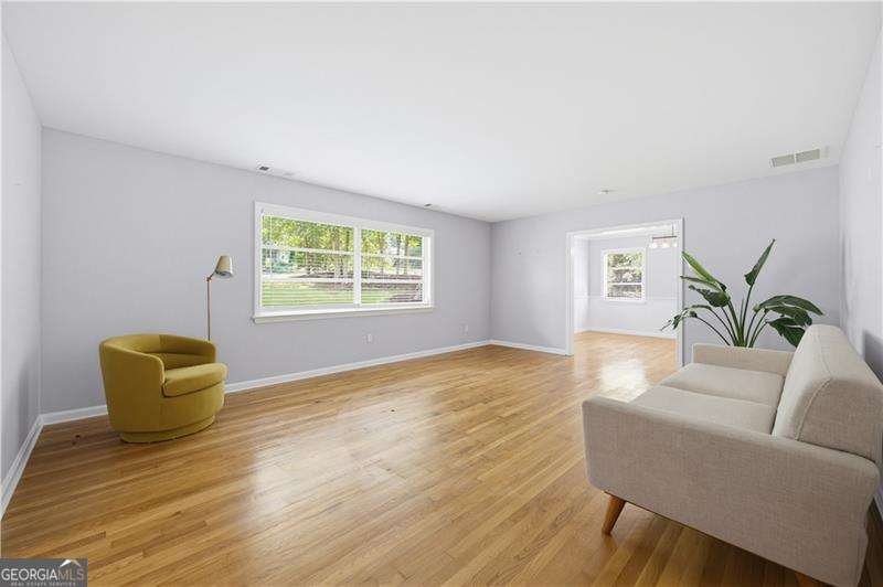 2150 Azalea Circle Decatur - Photo 7