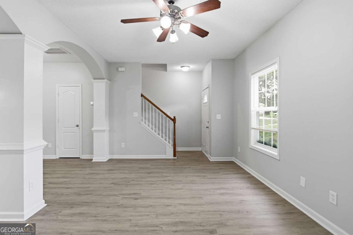8642 Thomas Lane Riverdale - Photo 9