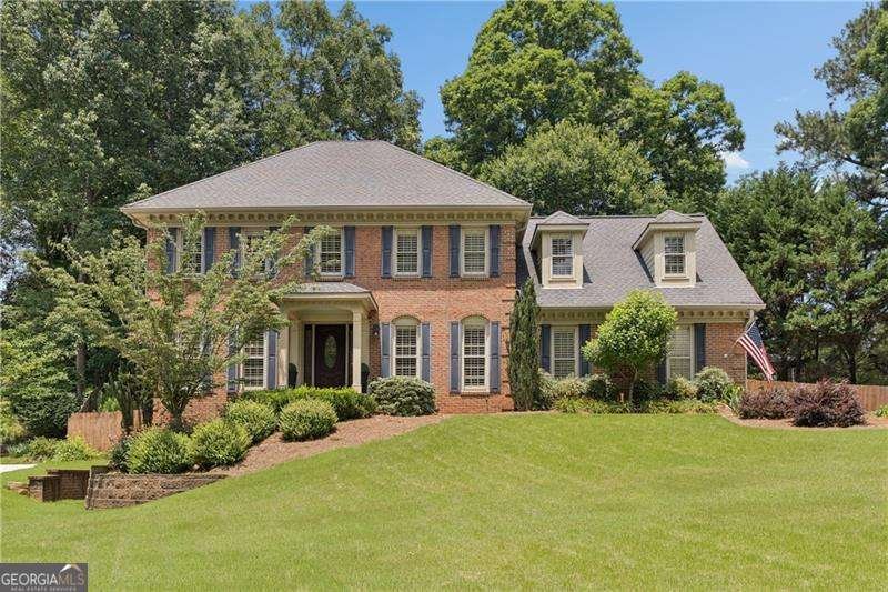 3069 Four Oaks Drive Atlanta - main photo