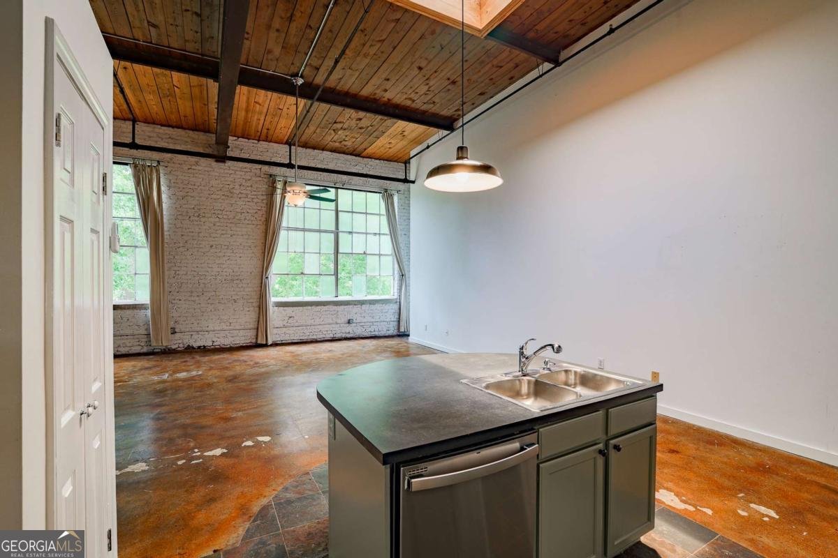 585 White Circle Athens - Photo 14