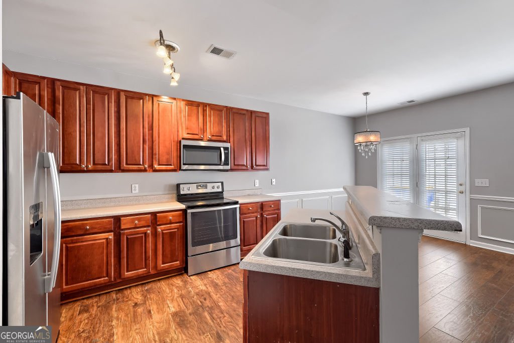 1725 Oakbrook Lane Kennesaw - Photo 12