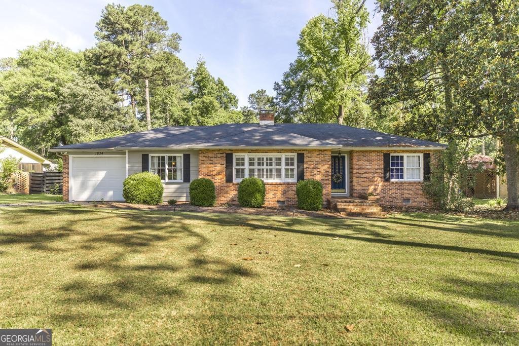 1834 Waverland Circle Macon - main photo