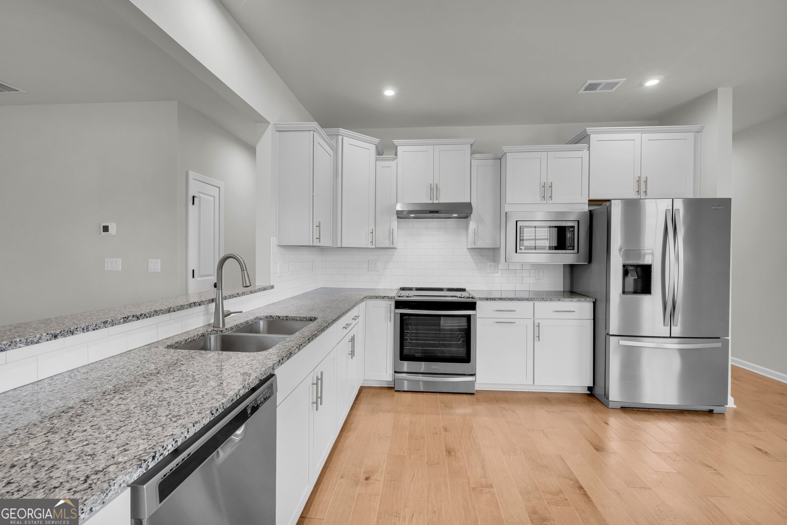 1010 Southern Pine Road Greensboro - Photo 18