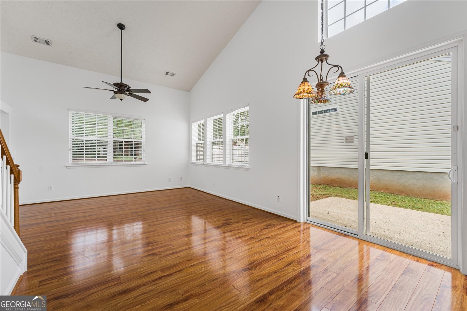 308 Oaks Trail Woodstock - Photo 10