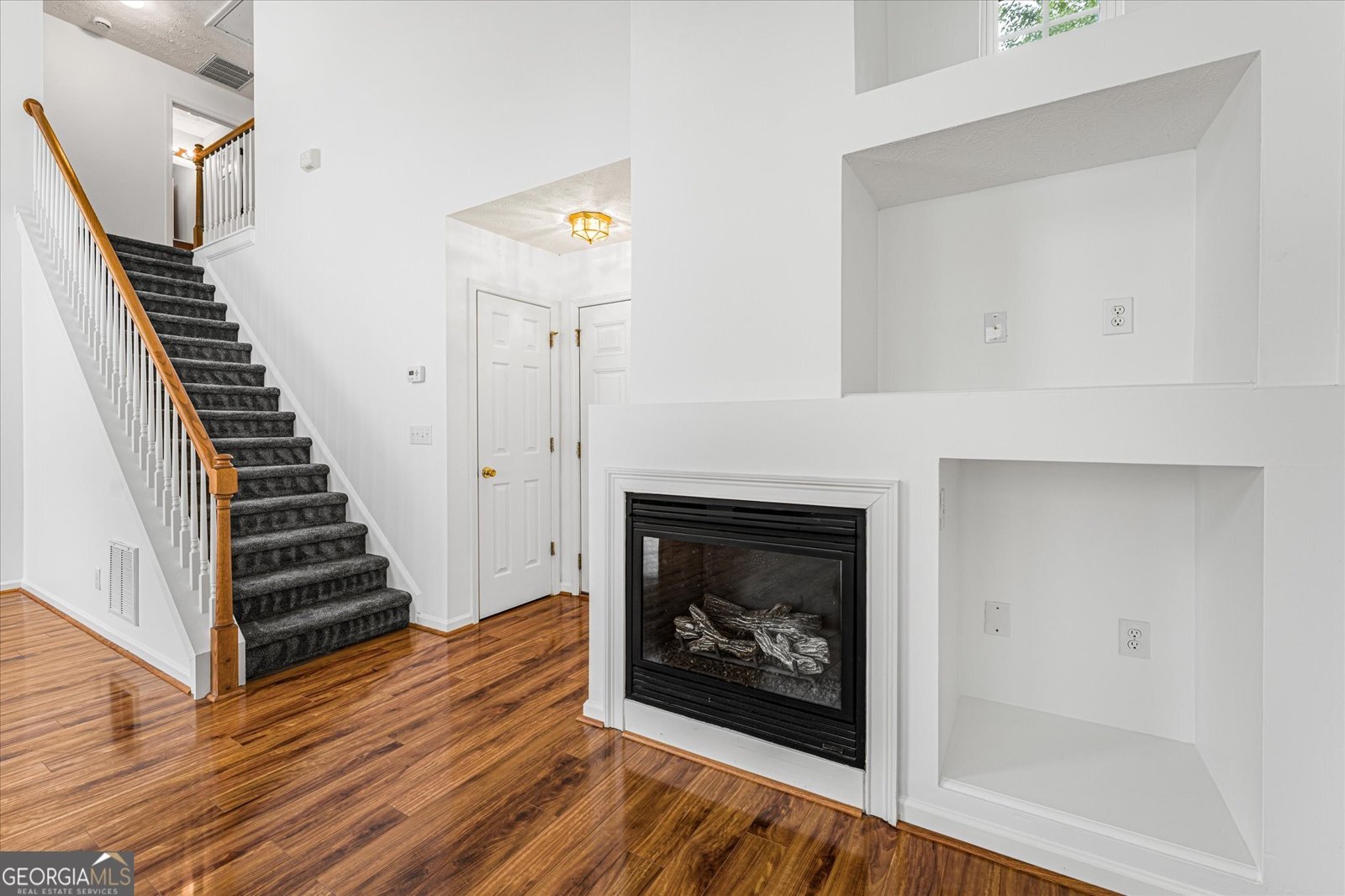 308 Oaks Trail Woodstock - Photo 18