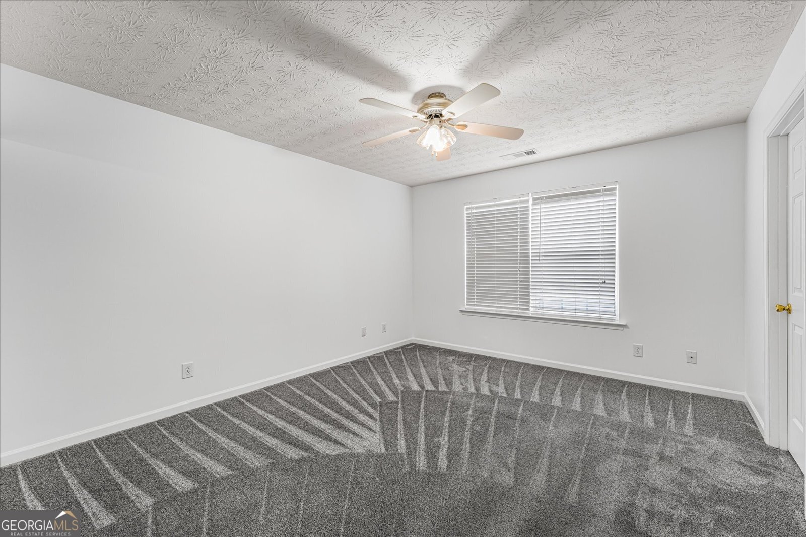 308 Oaks Trail Woodstock - Photo 24