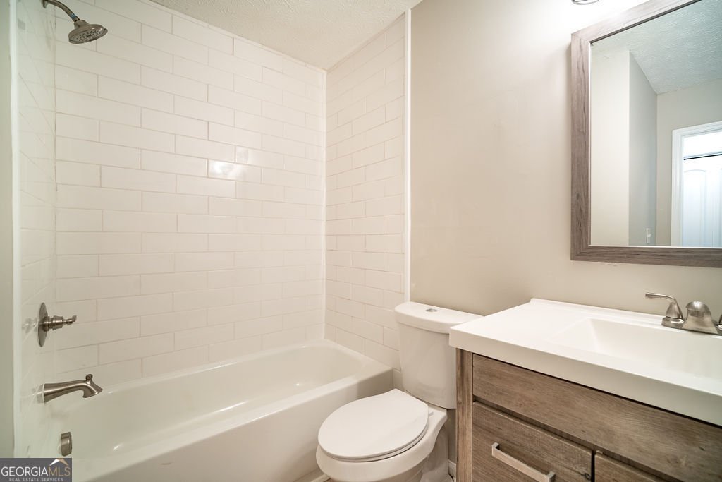 2840 Pebblebrook Court Buford - Photo 9