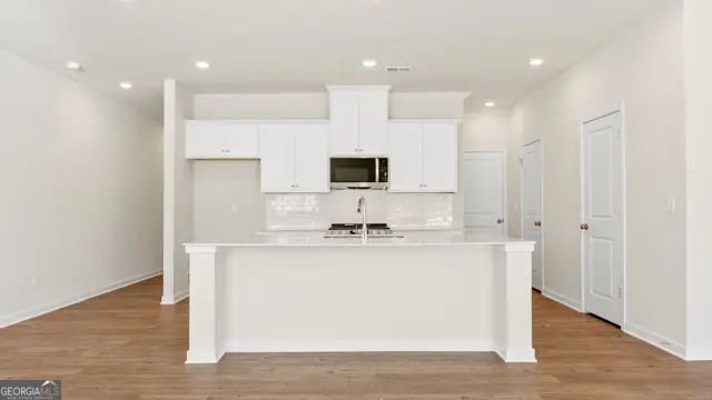 7517 Clover Lane Flowery Branch - Photo 8