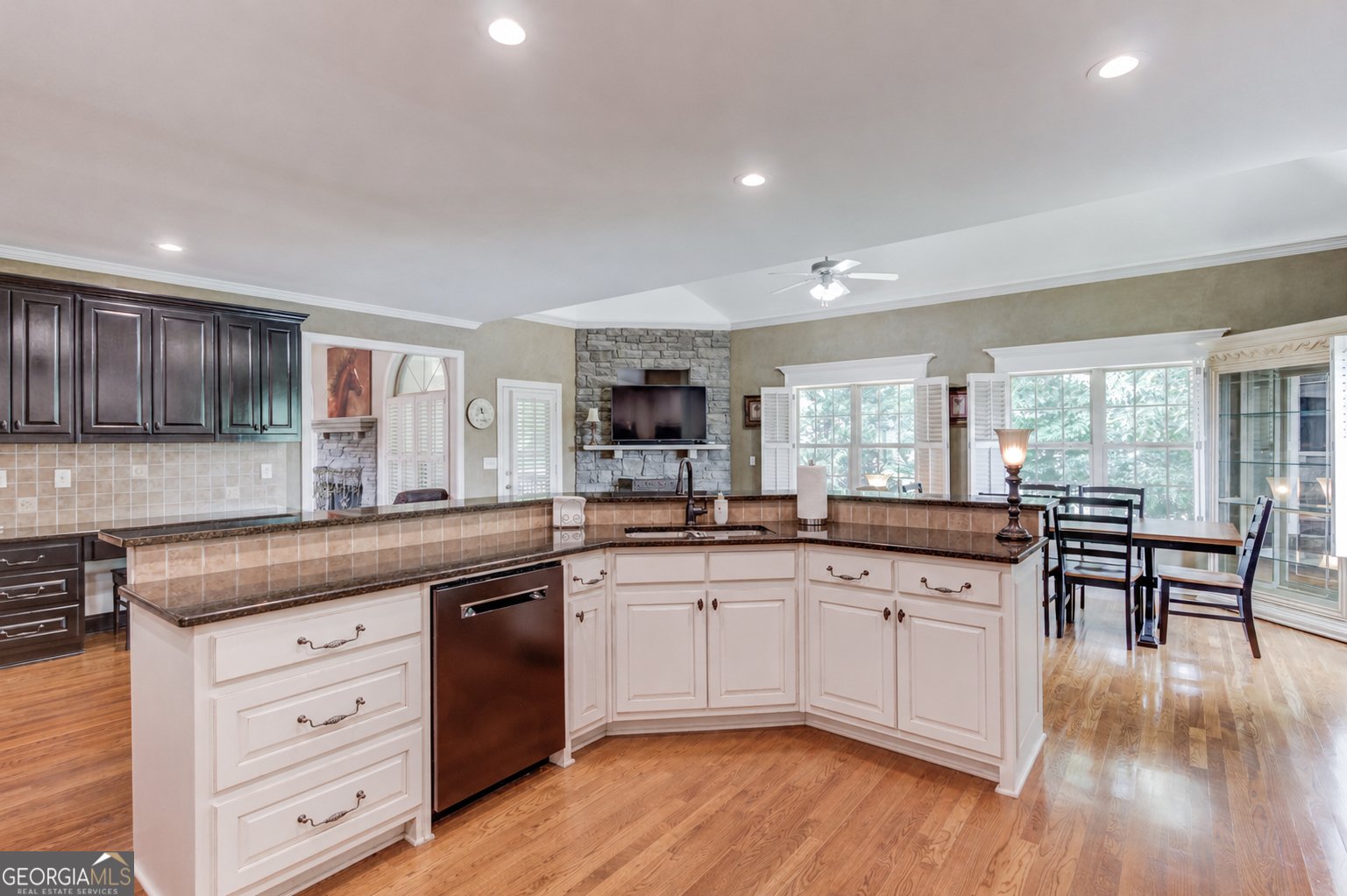 2453 Democracy Drive Buford - Photo 16