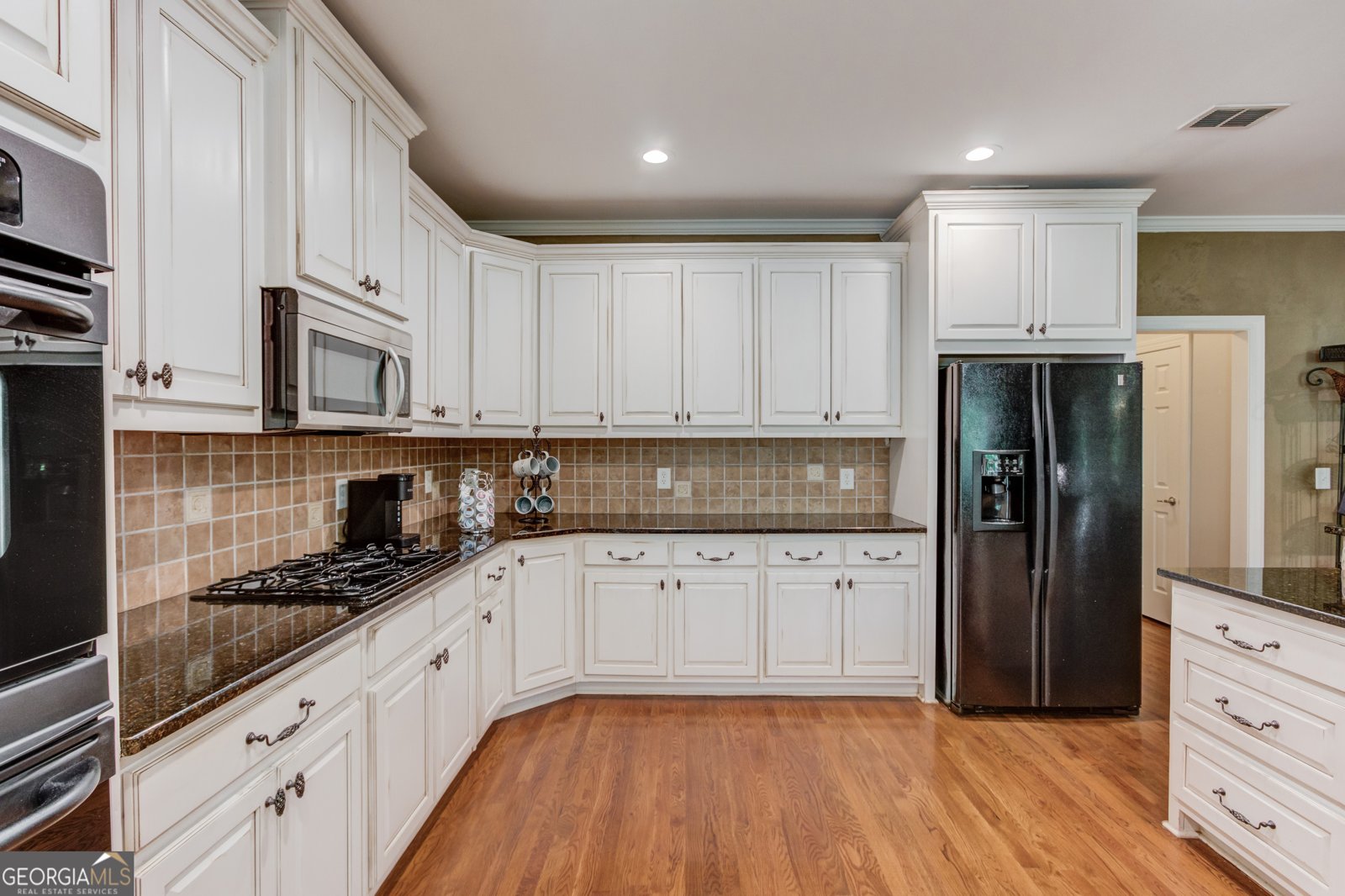 2453 Democracy Drive Buford - Photo 17