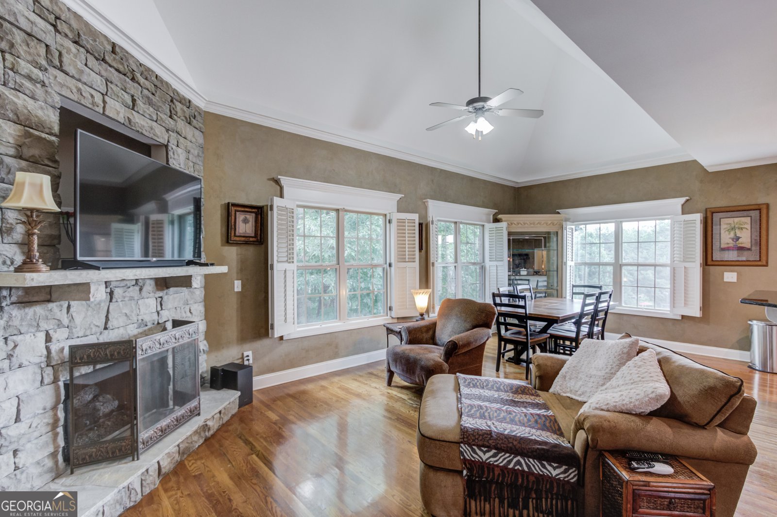 2453 Democracy Drive Buford - Photo 18