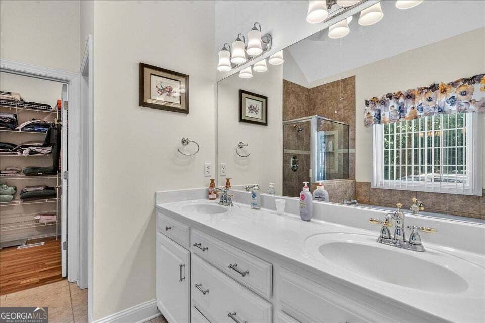 439 Honeysuckle Drive Rock Spring - Photo 25