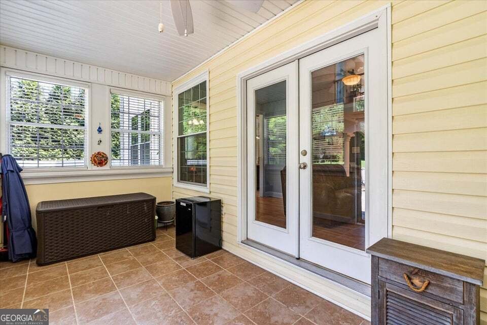 439 Honeysuckle Drive Rock Spring - Photo 40