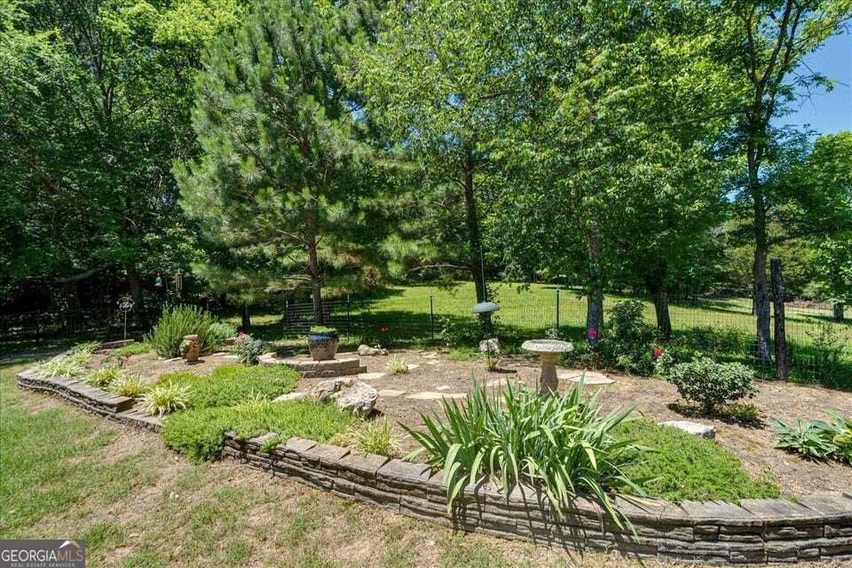 439 Honeysuckle Drive Rock Spring - Photo 47