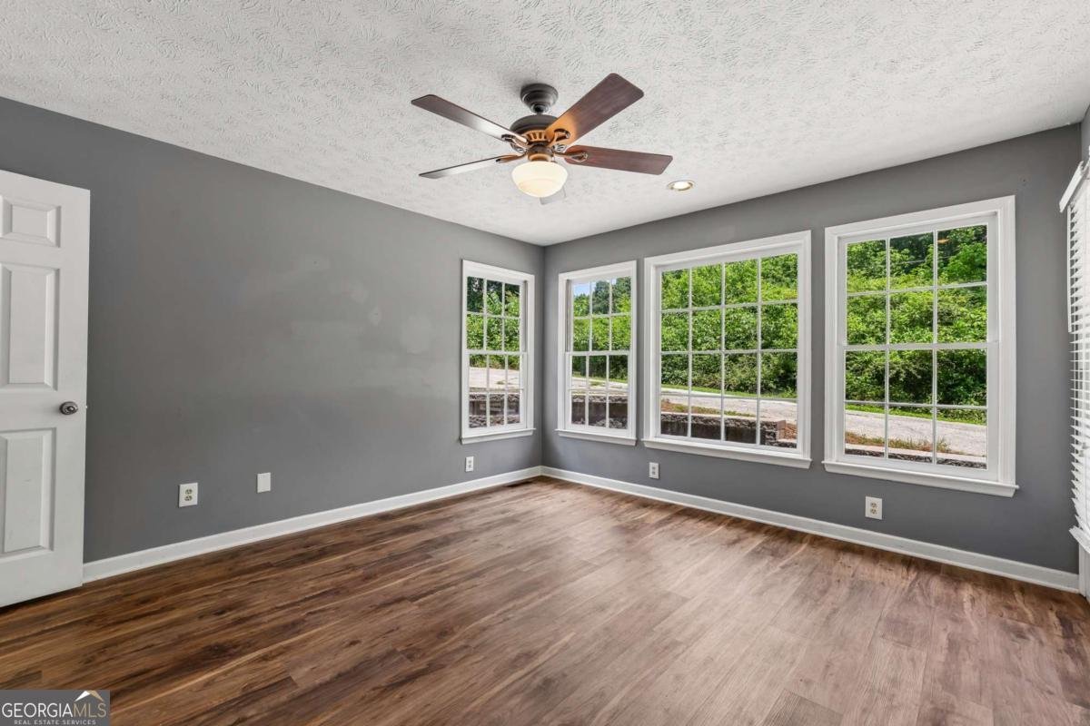 363 Burns Lane Canton - Photo 18