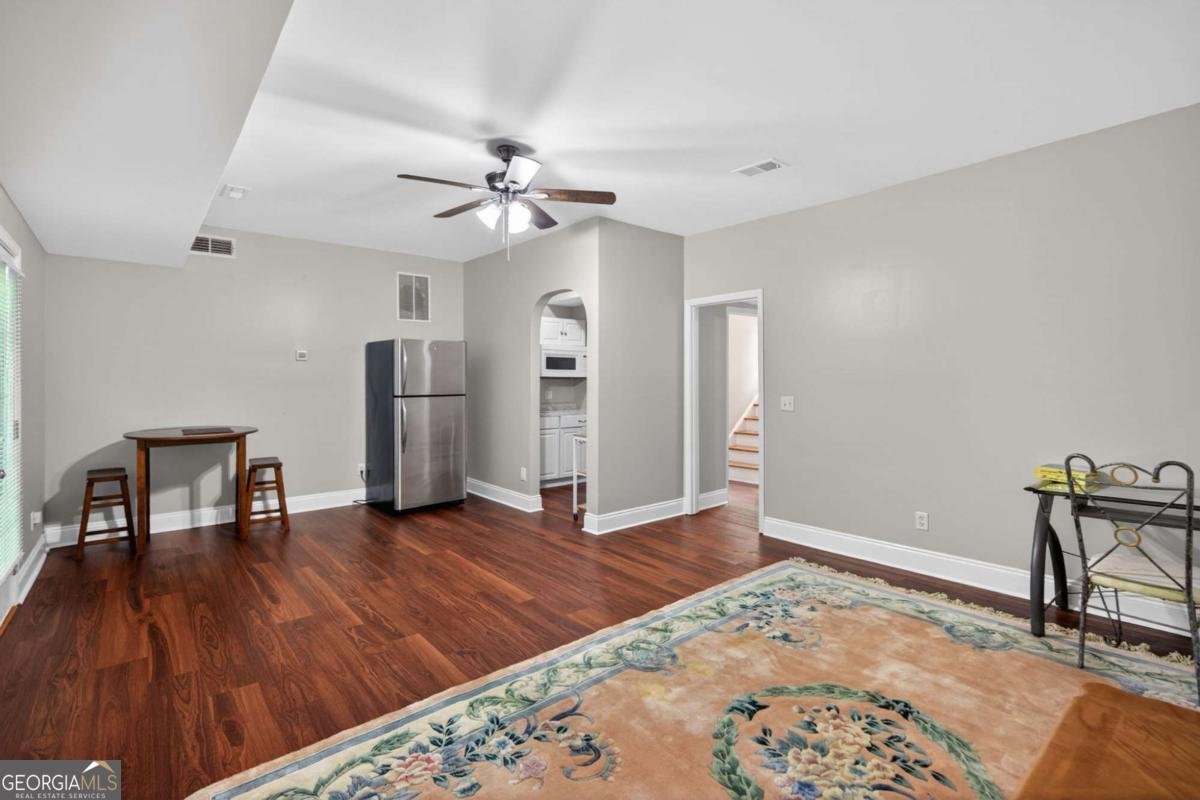 9917 Silver Leaf Court Douglasville - Photo 27