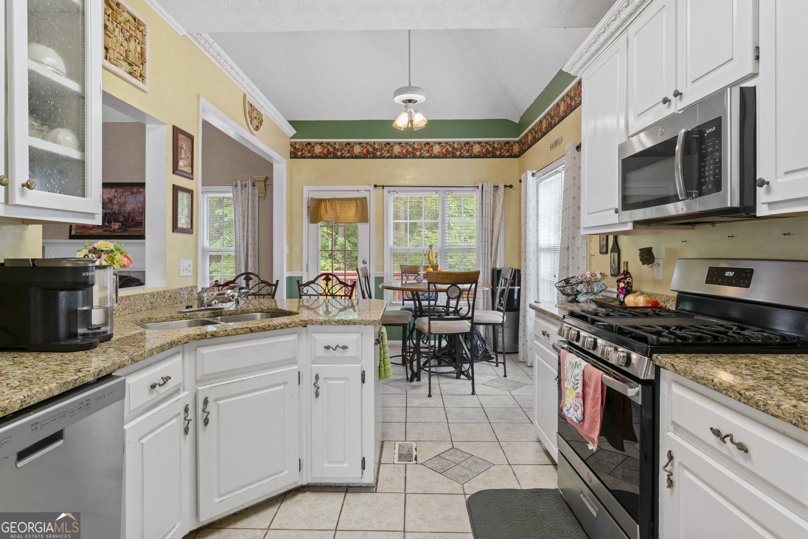 255 Rock Hill Drive Fayetteville - Photo 17