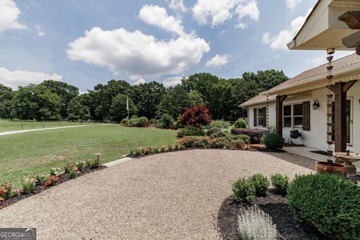 1111 Hale Road Watkinsville - Photo 10