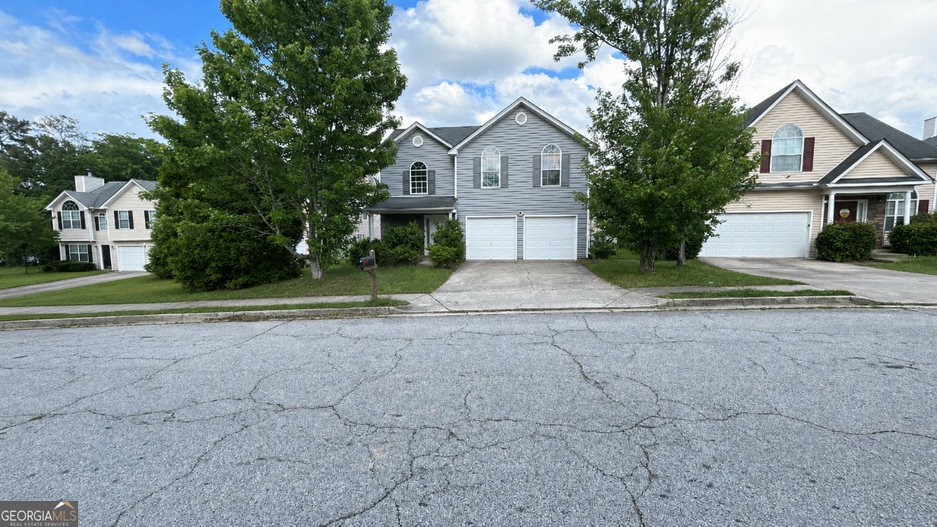 2512 Hills Riverdale - main photo
