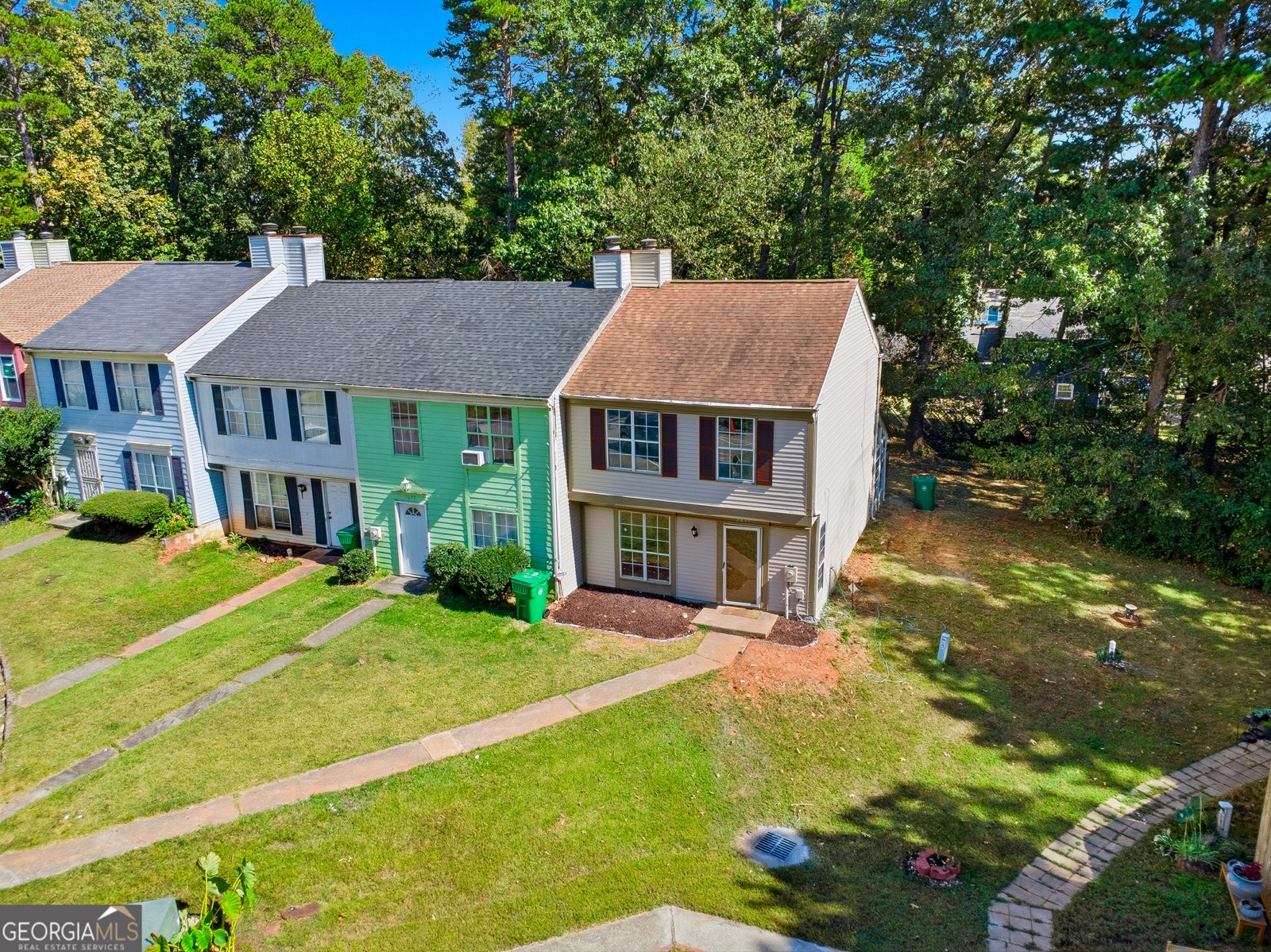 5651 Wells Circle Stone Mountain - main photo