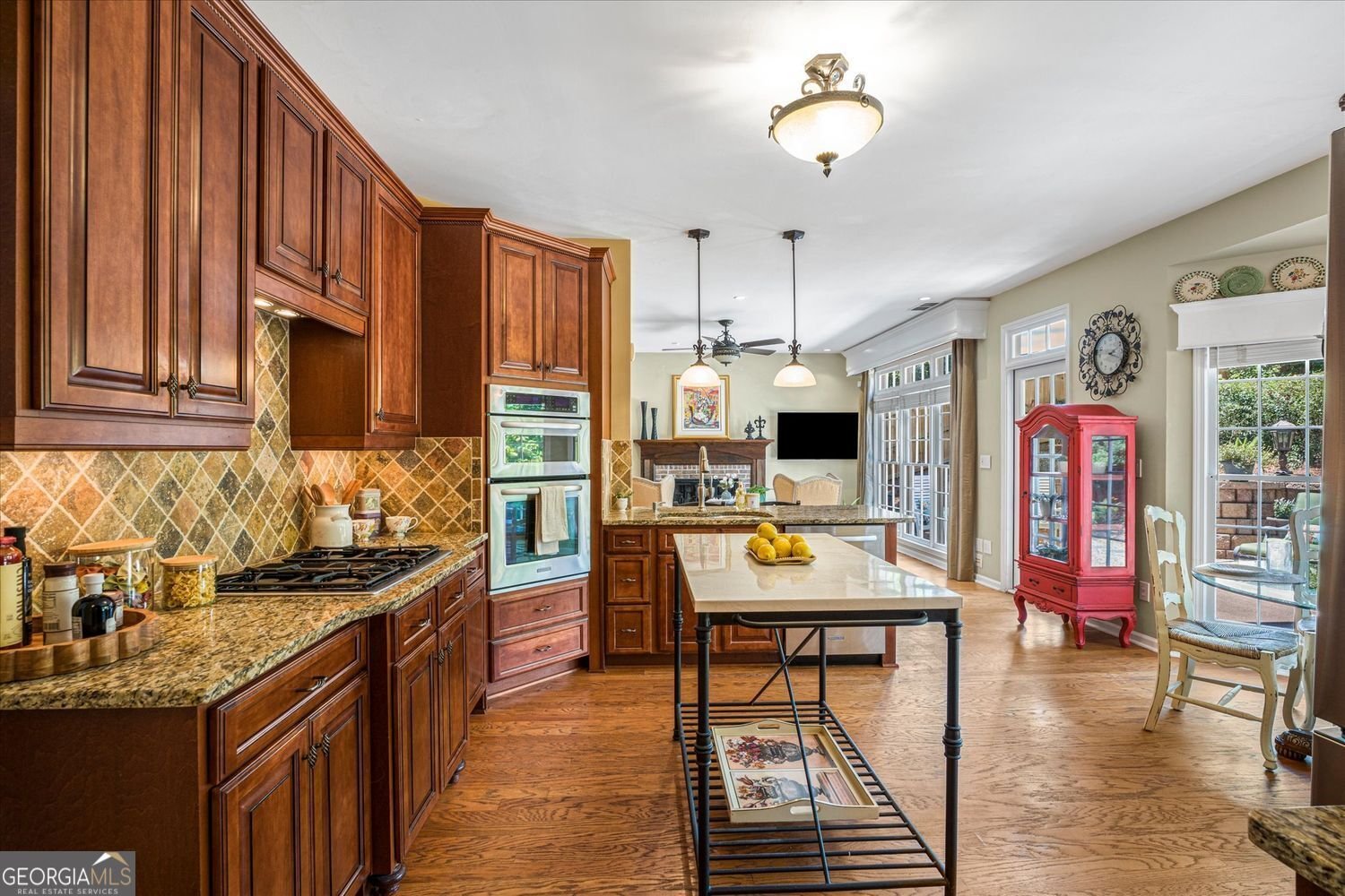 280 Lirac Court Johns Creek - Photo 32
