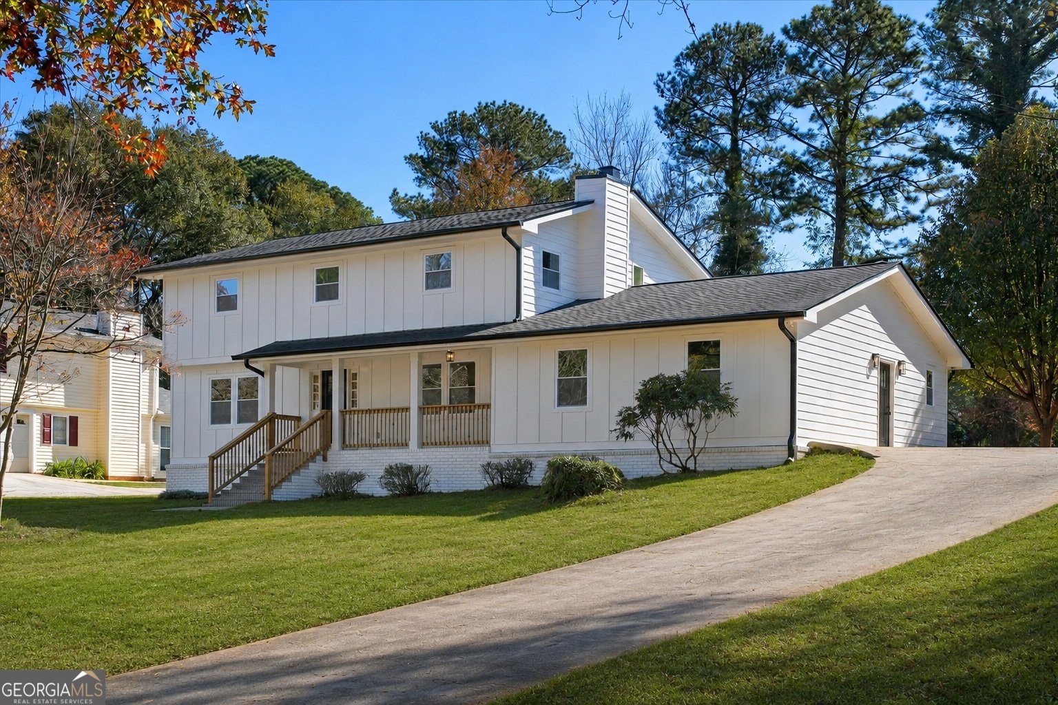 713 Pine Chase Court Lawrenceville - main photo