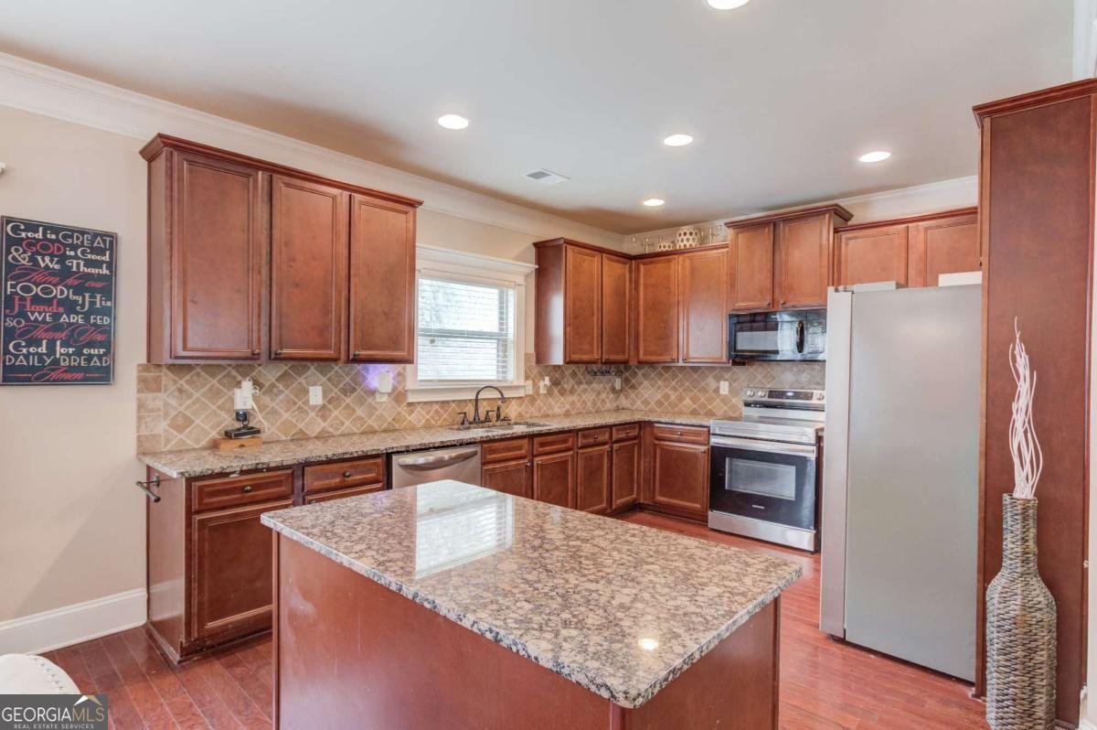 341 Chandler Bluff Court Grayson - Photo 16