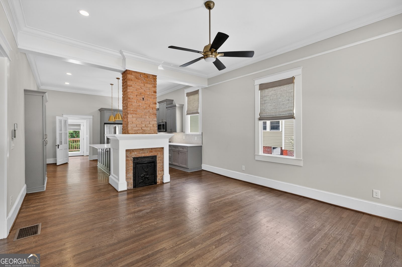366 East Dixie Avenue Marietta - Photo 8