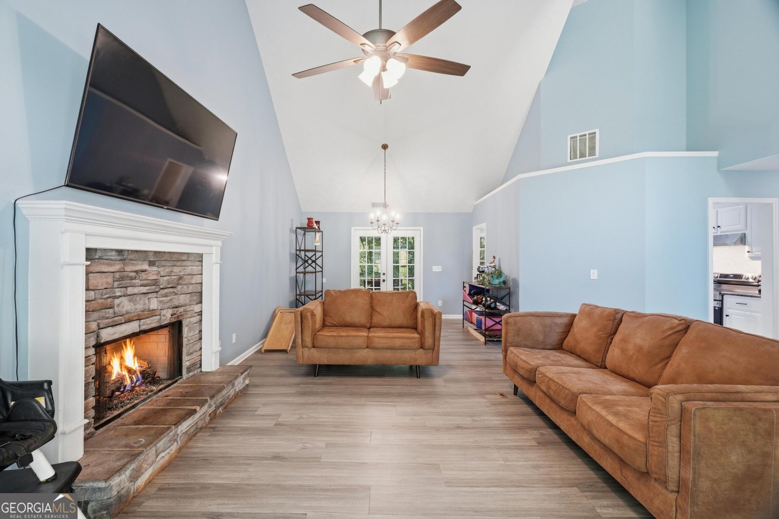 6338 Clearbrook Drive Flowery Branch - Photo 13