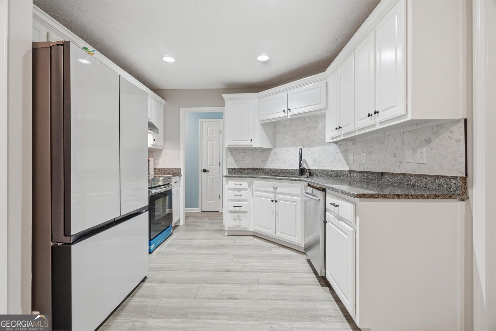 6338 Clearbrook Drive Flowery Branch - Photo 17